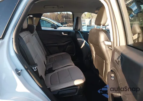 2022 Ford Escape Sel z USA, uszkodzony, nr VIN 1FMCU0H68NUB13653